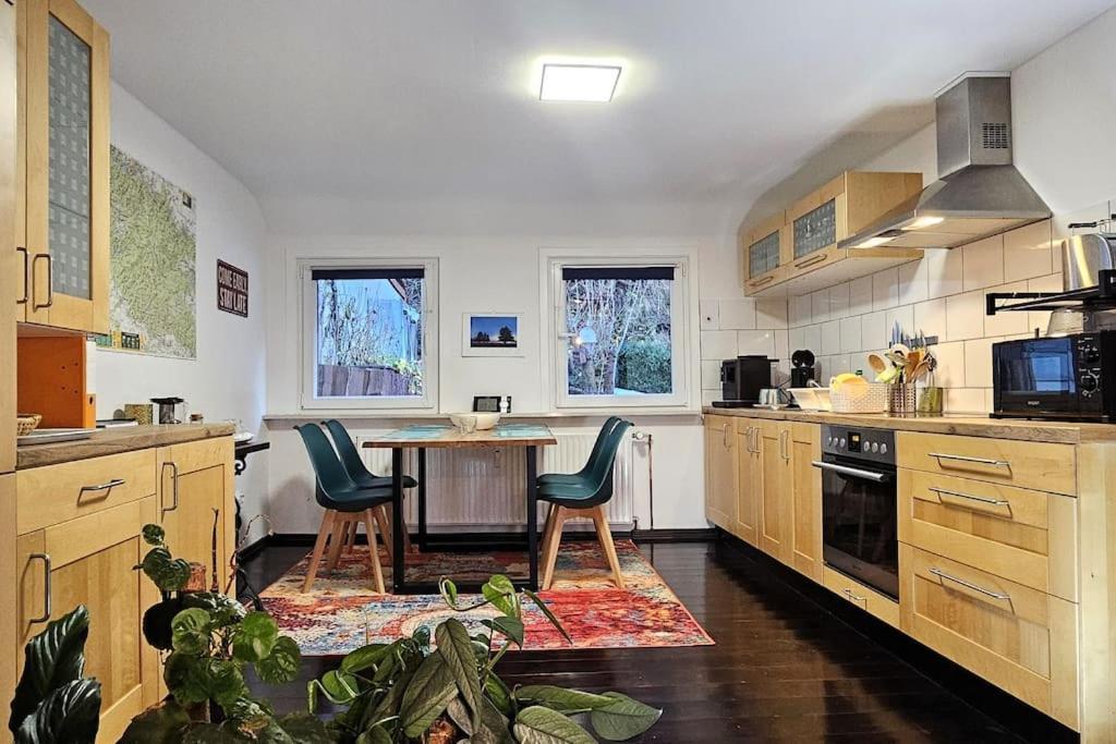 Stadt-Ferienwohnung Mit 55 M² Fuer 2 Erw. Personen Und Kind Bis 3 Jahren Bad Lauterberg Exteriör bild